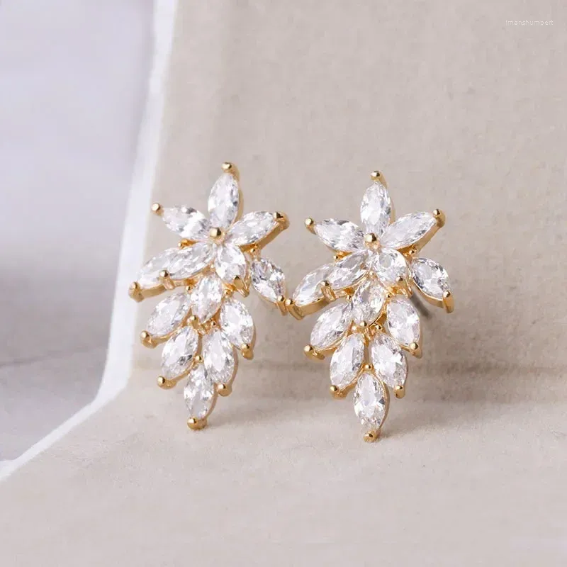 Studörhängen mode Delikat Sparkling Marquise Leaf Cubic Zirconia för kvinnor eller bröllop Bridal Party Wear Smycken Tillbehör