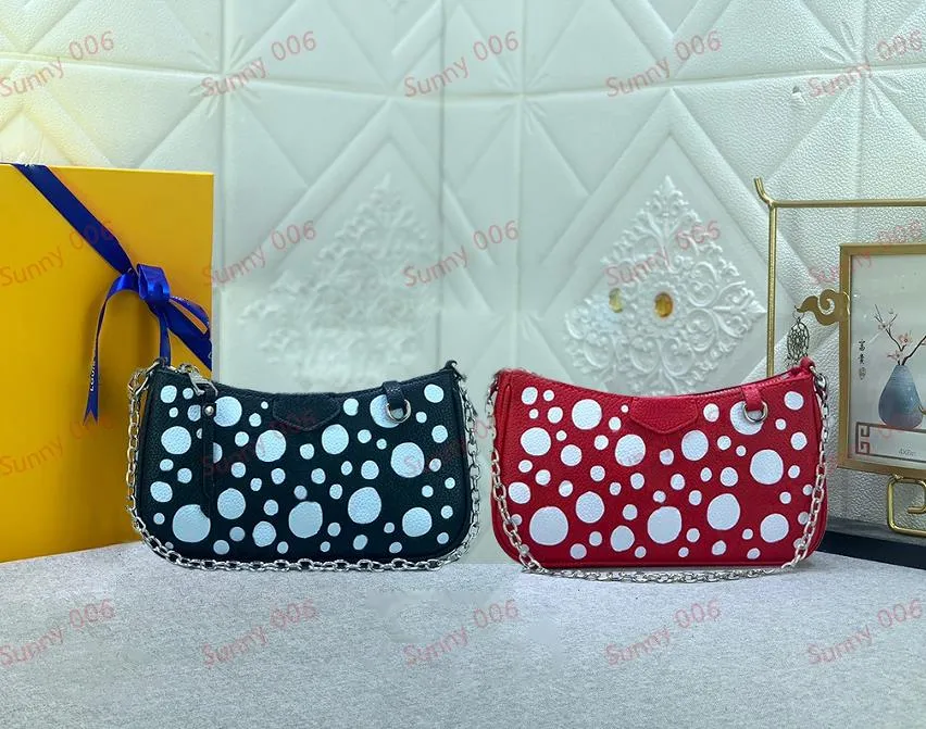 Single Shoulder Bag Luxury Polka Dot Design Saddle Bag Half Moon Bag Handbag Tassel Zipper Designer Chain Mobile Phone Bags