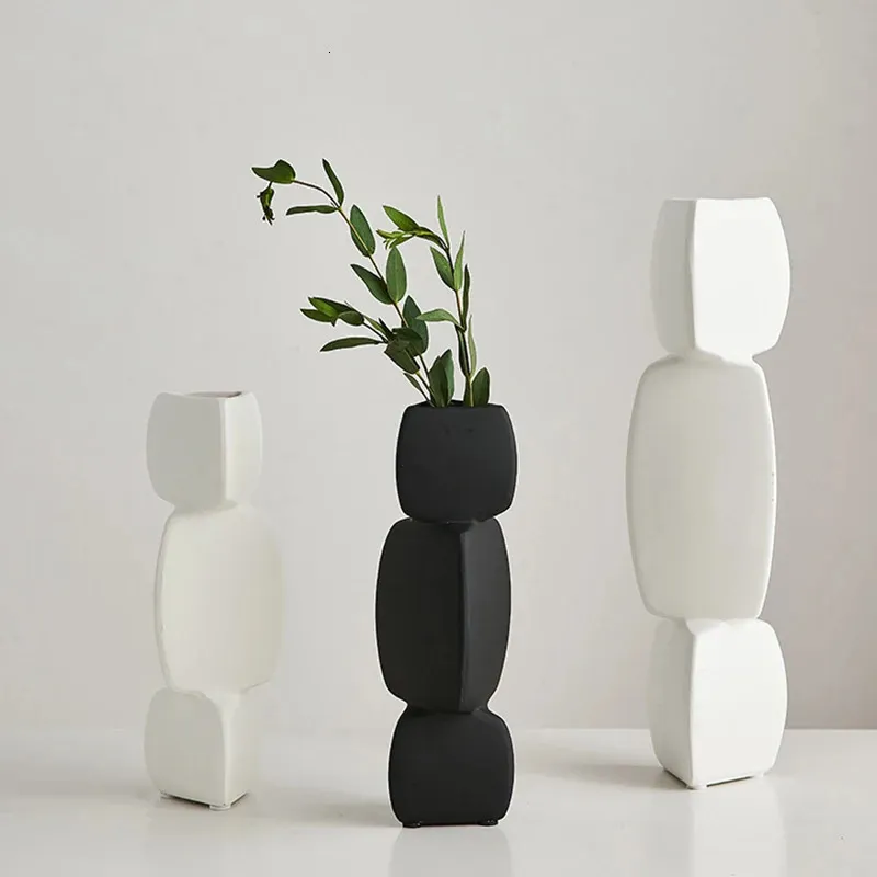 Vaso moderno e minimalista decorazione casa Disposizione dei fiori Soggiorno Vaso di fiori Arredamento minimalista nordico vaso nero Ornamenti d'arte 240103