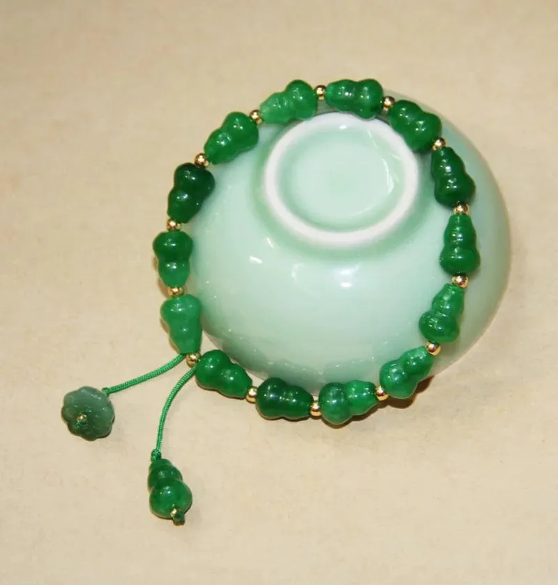 Bangle Green Jade Gourd Armband Kvinnor Bangle Armband Smycken Elastiska armband Tillbehör Diy Natural Bead Gift Gemstone Amulets