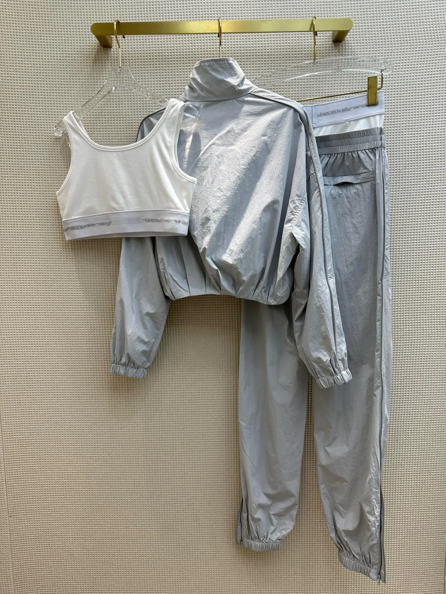 Trajes Pequeños De Pantalón: Atuendo Casual De Piezas Para