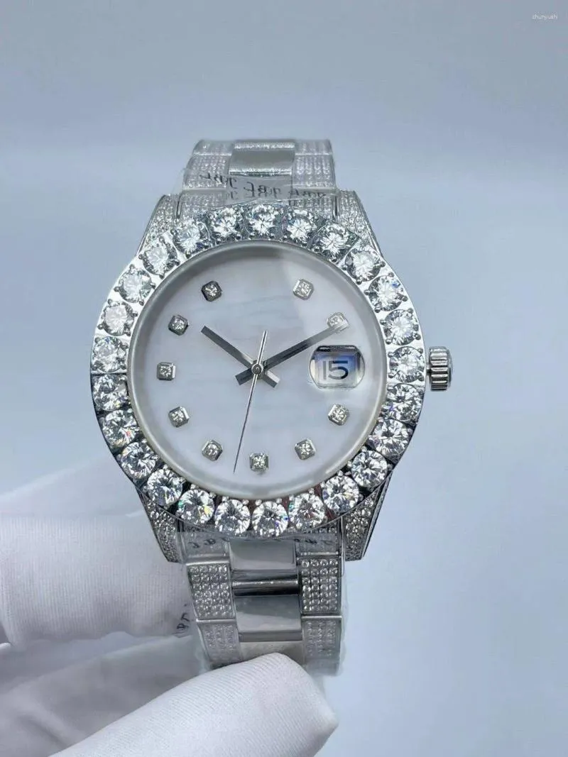 Armbandsur "Herrklocka med Diamond Bezel: 44mm Precision Steel Strap Mechanical Movement and Calender"