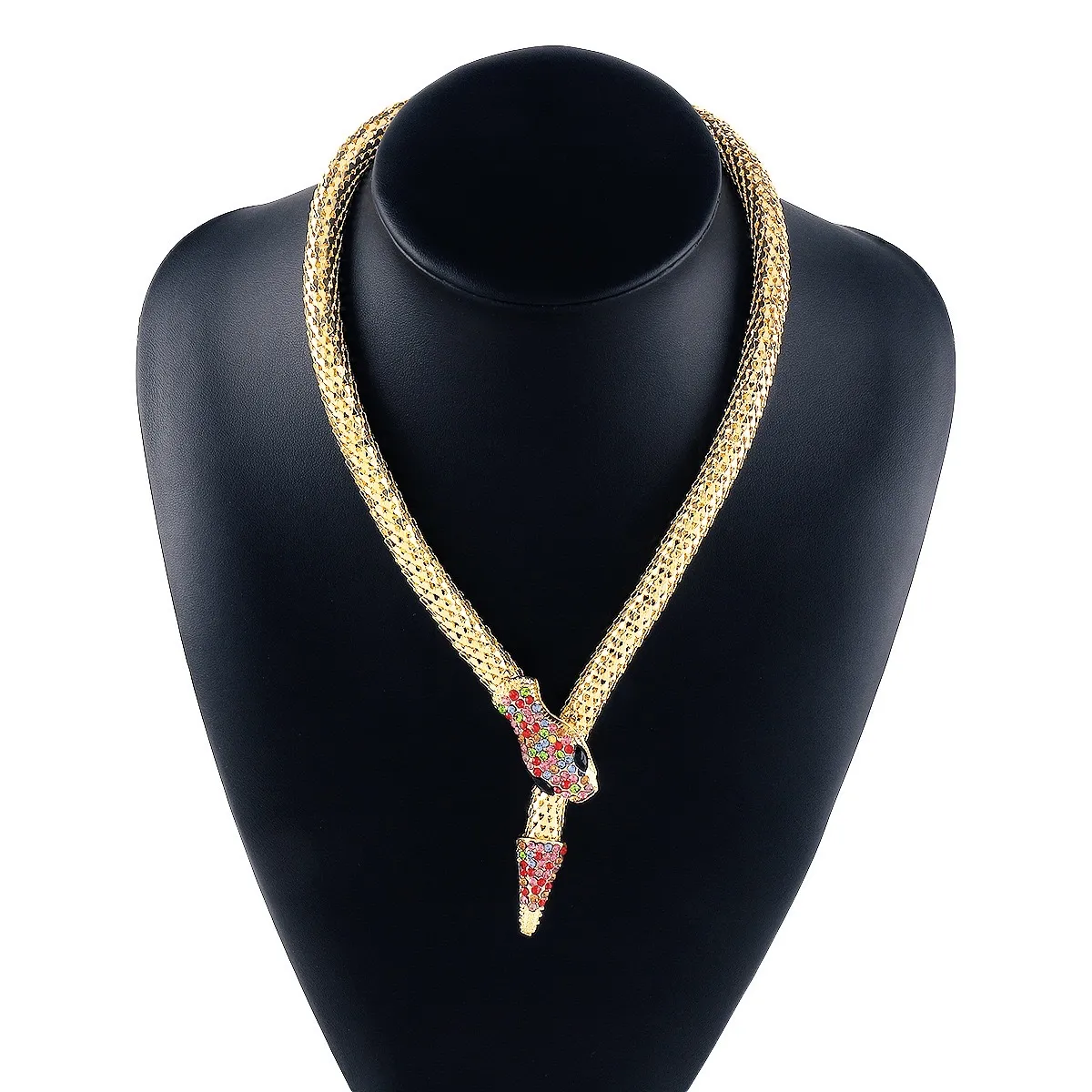 Snake shaped necklace trendy and cool street fashion show neck chain Personalized hip-hop style necklace