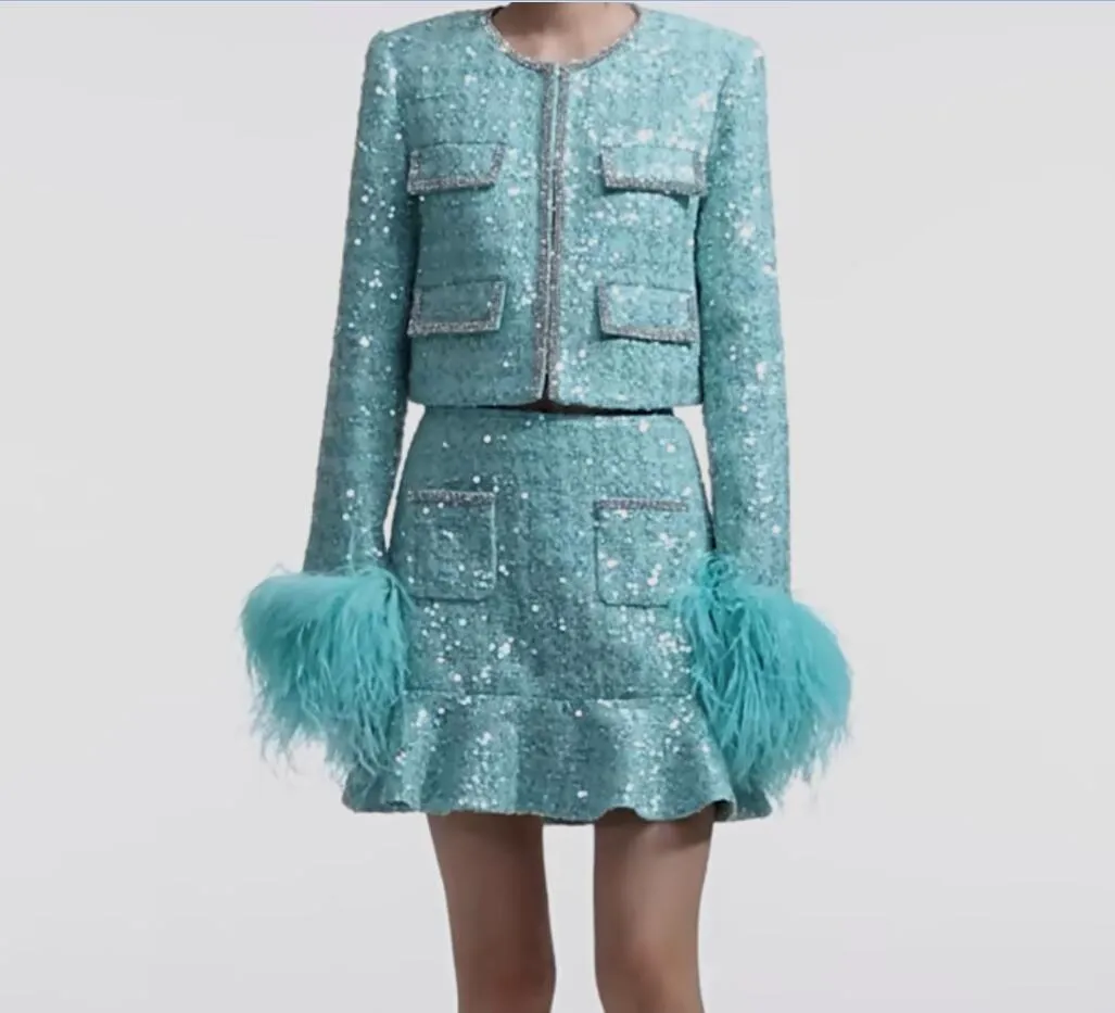 2024セルフポートレート冬の新しい女性の服の粗いツイードグリーンスパンコールスパンスリーブスモールフレグラントコートハイウエストハーフスカートのみハーフスカート