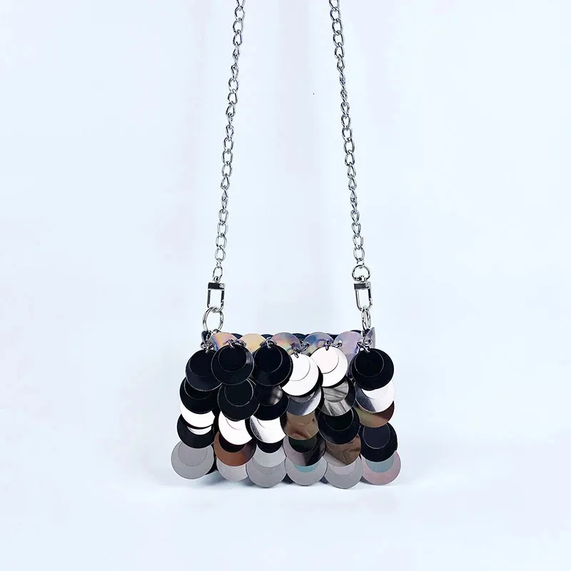 Sac à bandoulière à paillettes avec chaîne en métal pour femmes, design à la mode et de niche, sac à bandoulière unique à épaule unique, 240103