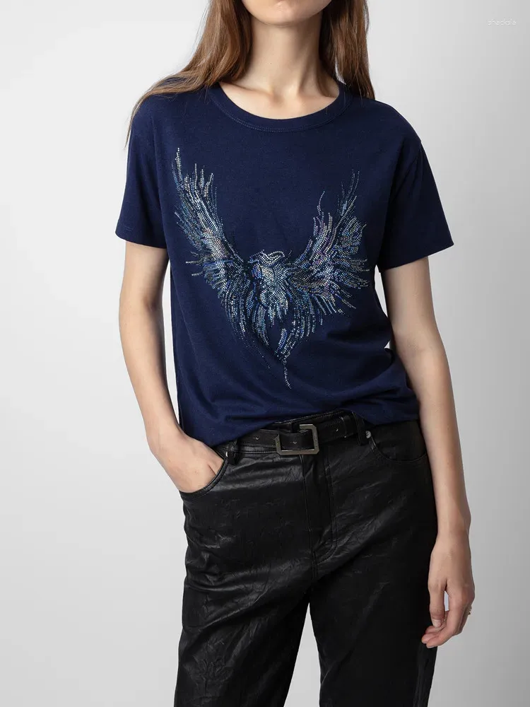 女性のTシャツ女性カラフルな翼ラインストーンTシャツ通気性半袖O-Neckカジュアルトップ春2024年の女性ルーズティー