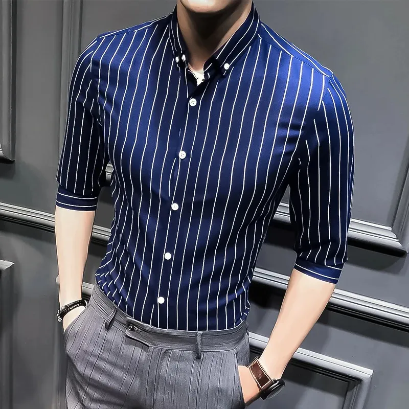 2023 Camicie per uomo Abbigliamento Camicia coreana slim fit a mezza manica Casual Plus Size Abbigliamento formale da lavoro Chemise Homme 5XLM 240104