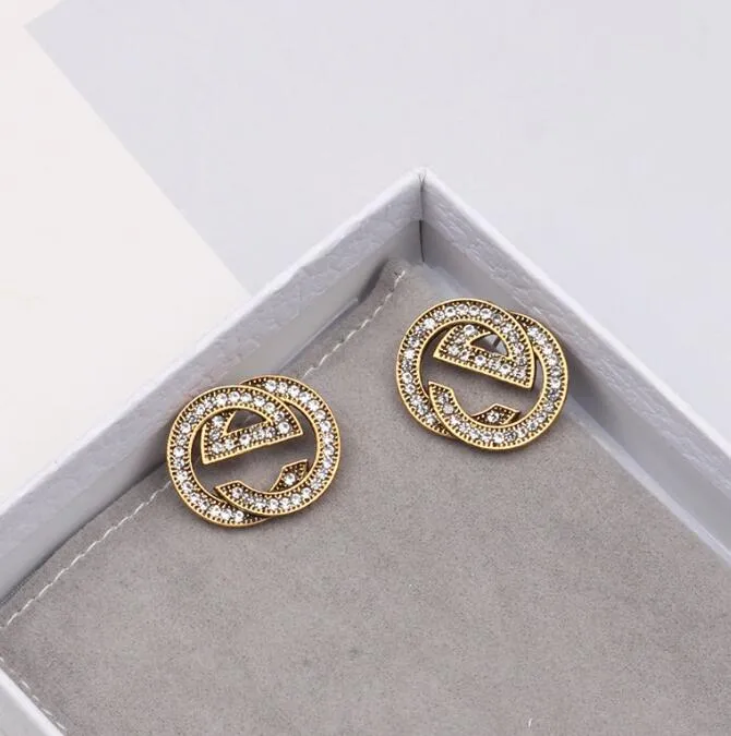 20style 18K Gold Puded Brand Brand Letters Stud arrings Classical Hyngetric Women 925