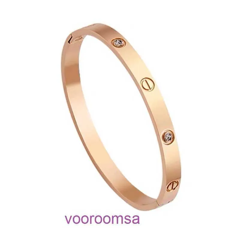 Bil Tiress Armband Womens Fashion 18K Rose Gold Titanium Steel Home With One Nail Diamond Full Sky Star Couples Bästa vän färgad klassiker med originalbox