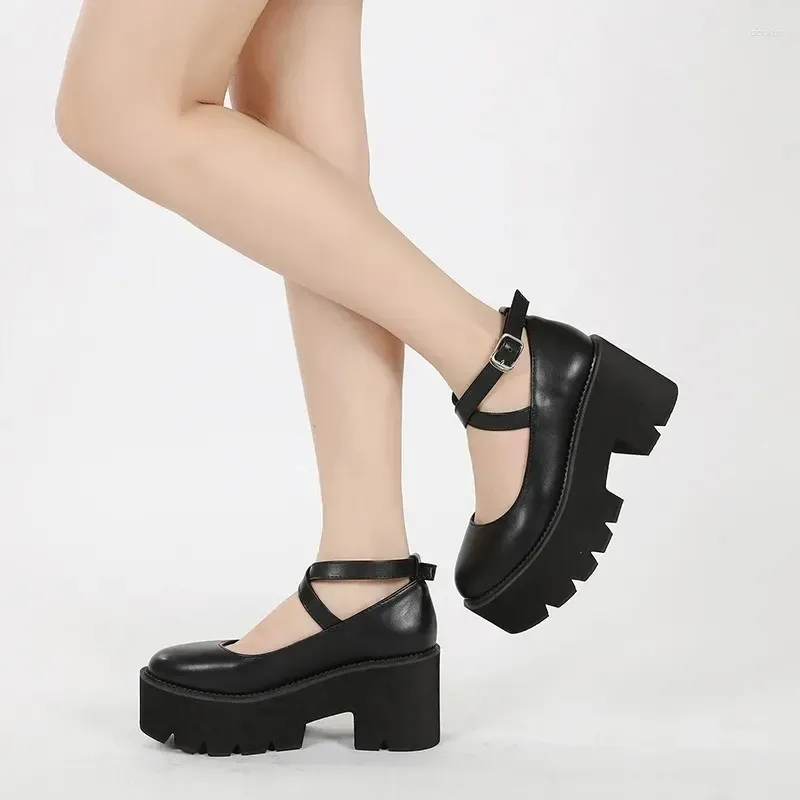 Sapatos de vestido Mulheres Bomba Gótica Ankle Strap Alto Salto Chunky Plataforma Punk Creepers Feminino Moda Fivela Confortável588