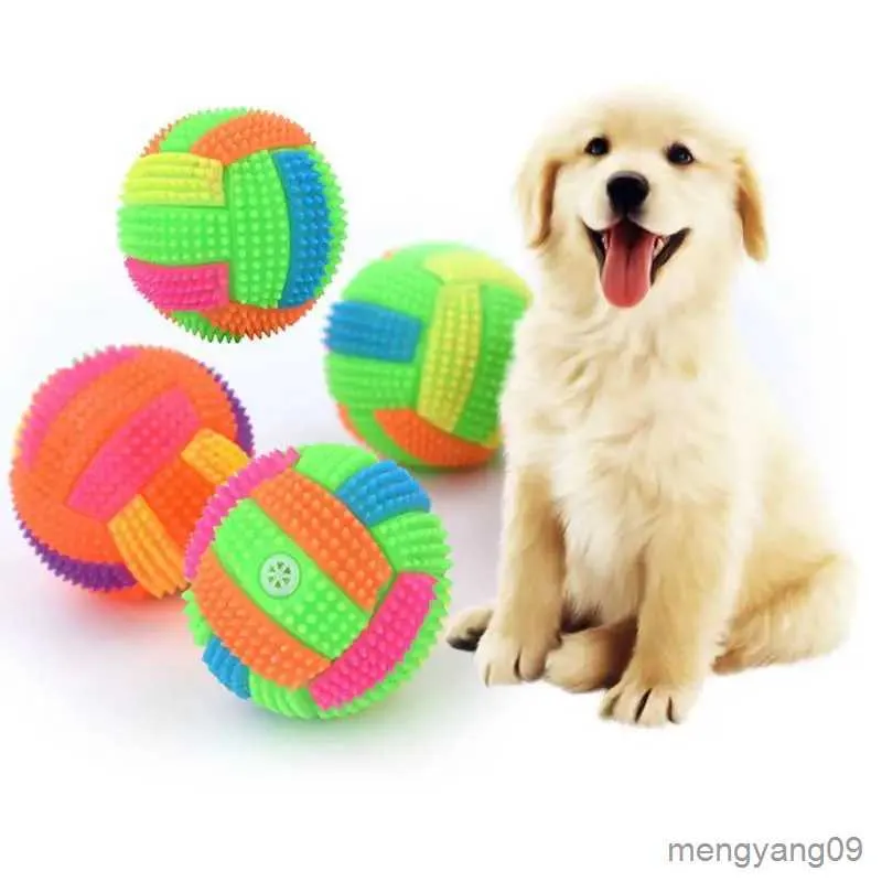 犬のおもちゃを噛む輝くボールサッカーの形を整えたled光のきしむ弾力性のある弾力性のあるボールペットドッグフラッシュ犬おもちゃおもちゃインタラクティブ犬猫噛むおもちゃ