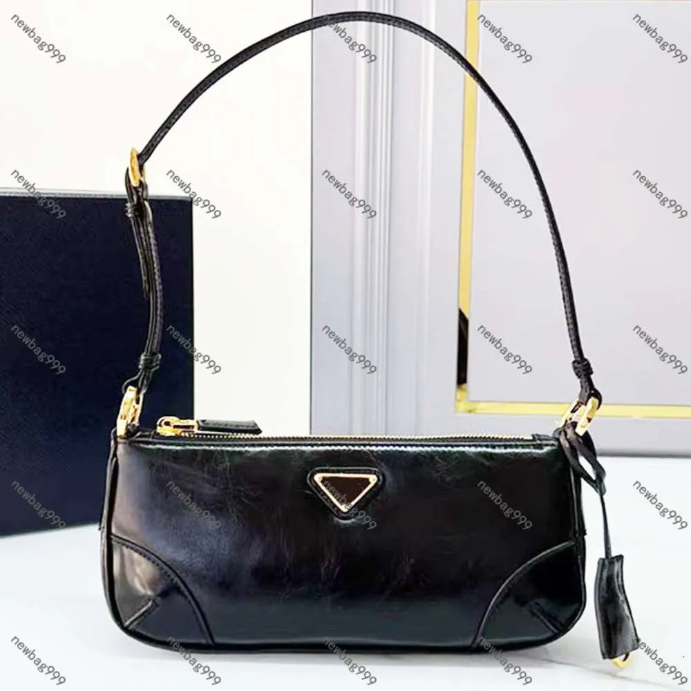 Designväska axel underarm shopping väskor hobo handväskor crossbody väska äkta läder blixtlås kvinnor handväska handväska borttagbar rem lady plånböcker läder nyckelring