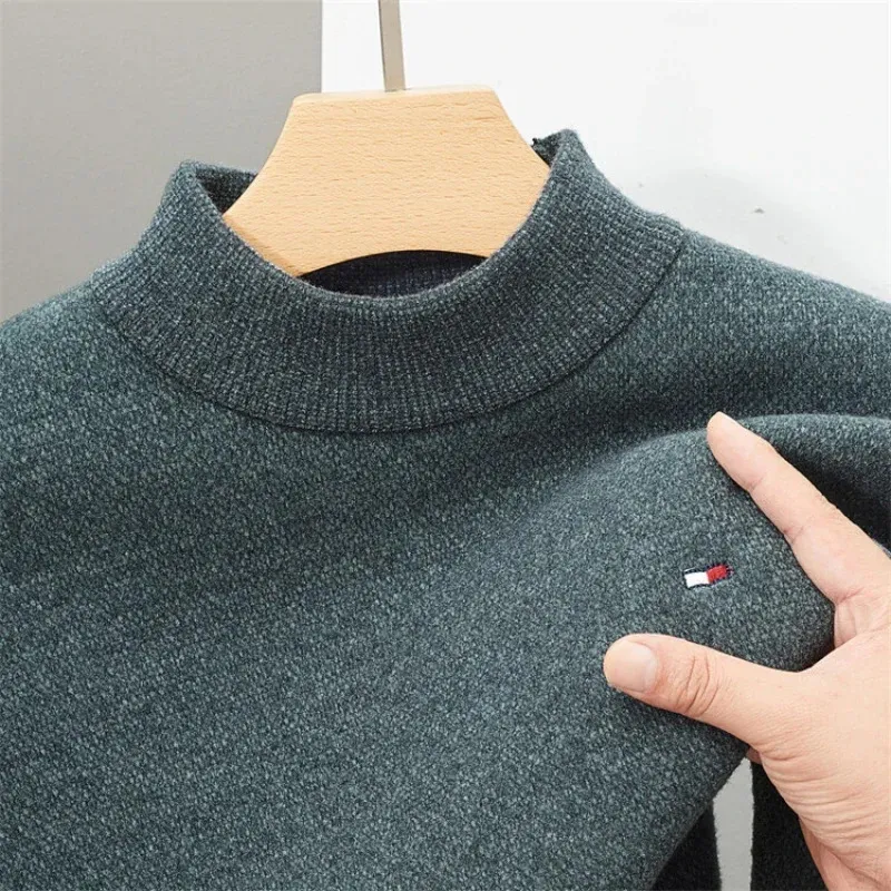 Men's Winter Clothes Sweater Half Turtleneck Loose Youth Fashion City Simple South Korea Warm Keeping Thick 240104