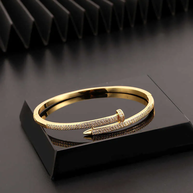 Designer-Armreif mit Schraubverschluss, Nägel, Liebe, Mode, Luxusschmuck, Carer, Original, trendig, 18 Karat Gold, Diamant für Damen und Herren, Nagelarmbänder, Silberschmuck, Armband C0UI