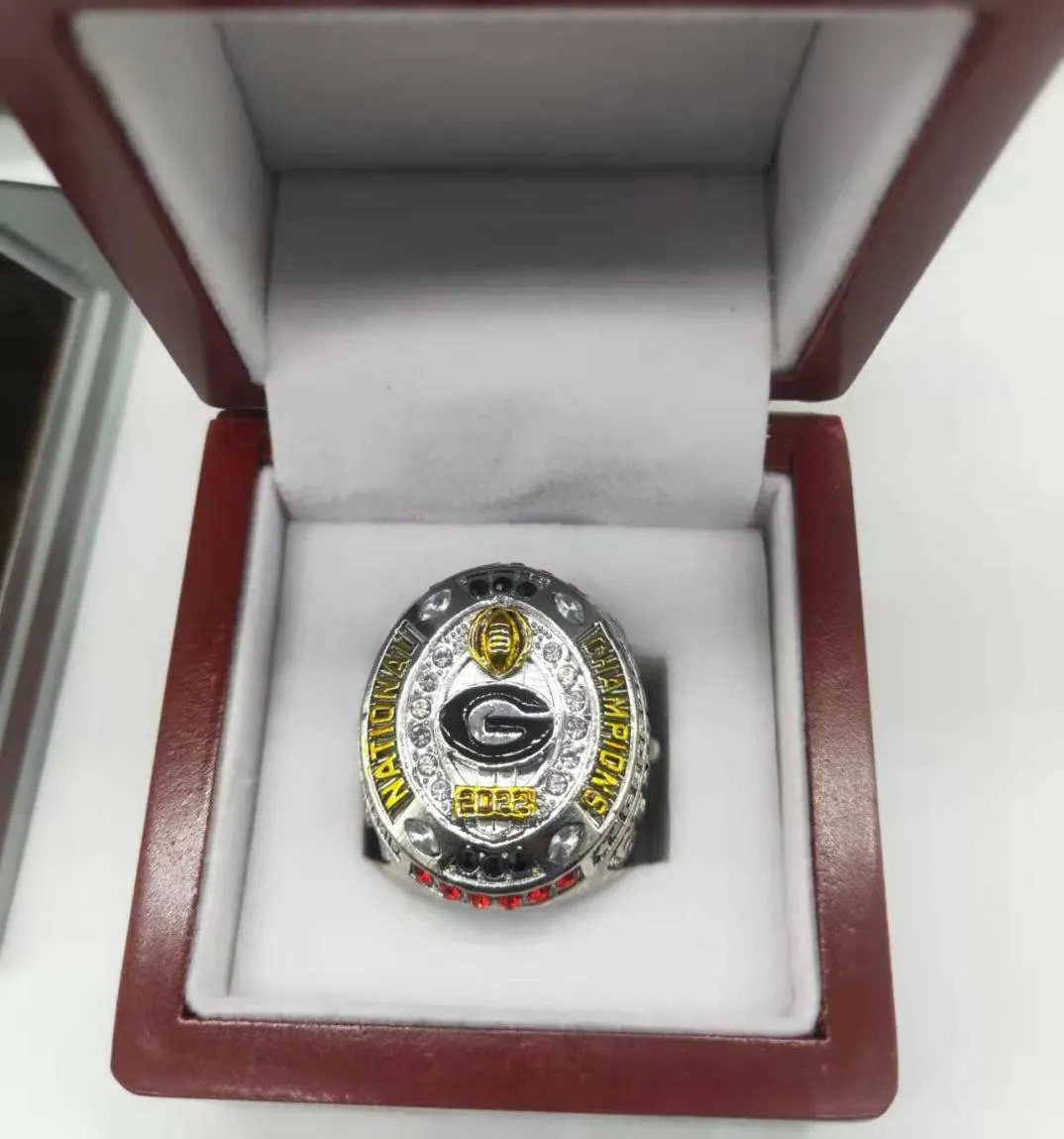 2021-2022 Football ship Ring with Collector's Display Case7918965