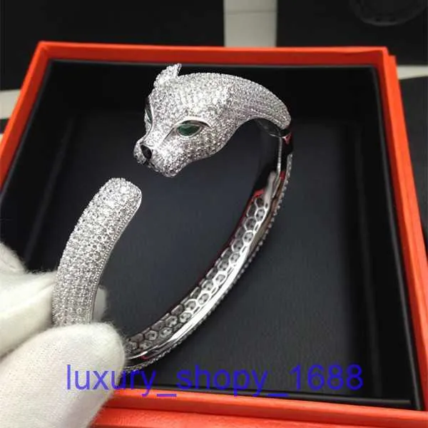 High quality Edition Bracelet Light Luxury Car tiress Fashion S925 silver leopard green Eye slightly inlaid with diamond ornaments hand Have Original Box