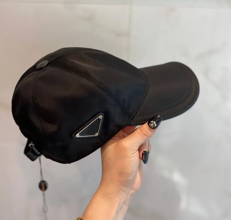 2021 Designer Ball Caps Moda Barile Cappello Strillone Cappelli Bean Cap di alta qualità5582082