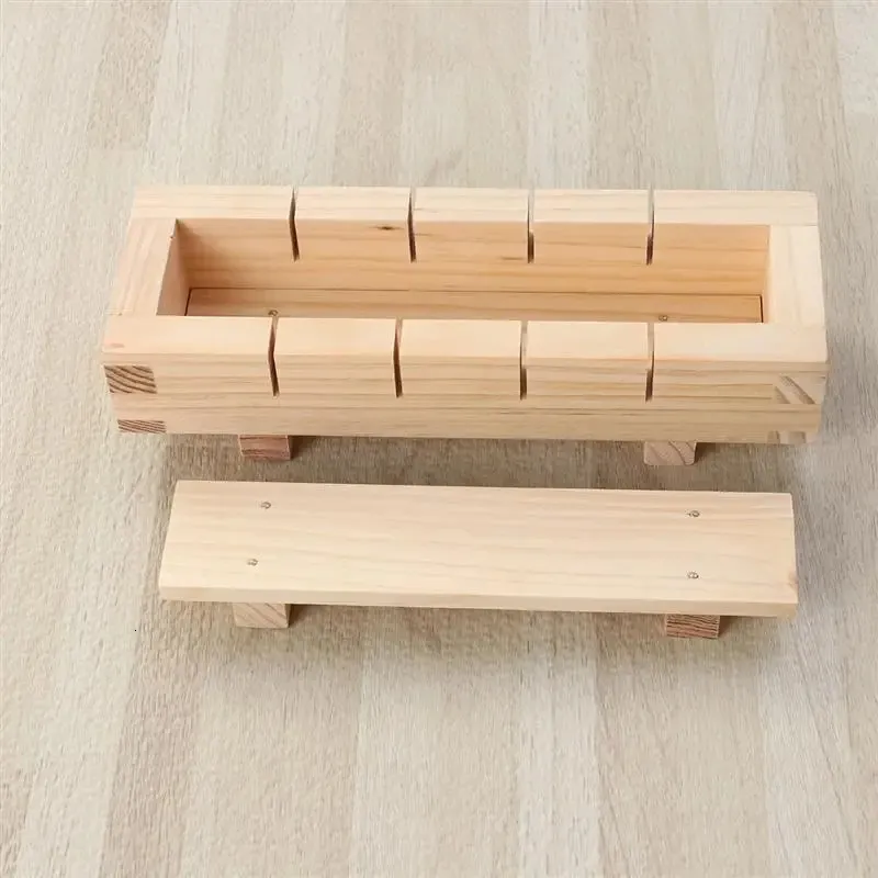 木製長方形の寿司プレス金型箱メイキングキットDIYライスローラー金型図240103のようにキッチンツール
