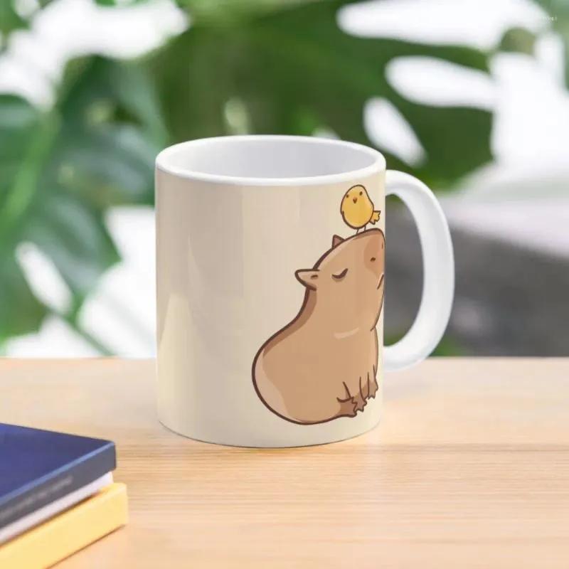 Tasses Capybara avec un oiseau jaune, tasse à café et tasse de petit déjeuner en céramique