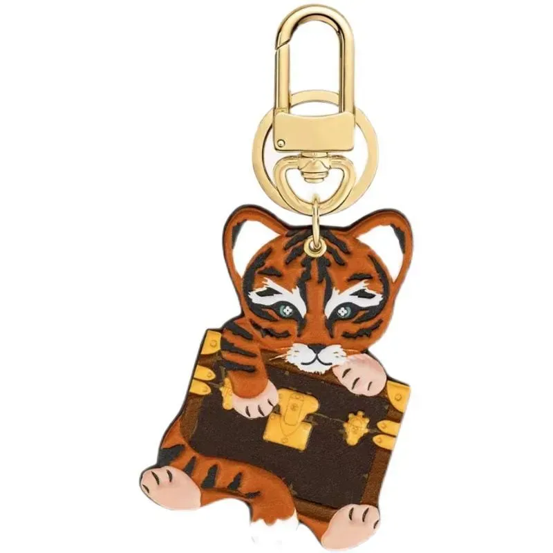 Keychain Luxury Designer Brand Key Chain Men Car Keyring Women Buckle Keychains äkta läder Tigerväskor Pendant Utsökt gåva med Box Dust Bag G241510pe-3