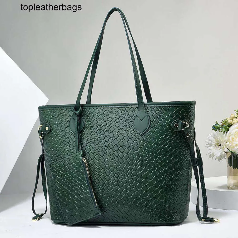 Women's Bag 2023 New Versatile Premium Atmosphere Bag Mom's One Shoulder  Handbag - AliExpress
