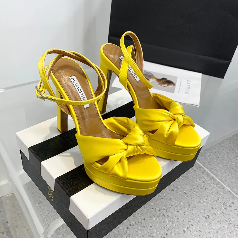 YELLO FROST PLATFORM SANDALS (ほぼ未使用) YELLO / FROST PLATFORM SANDALS