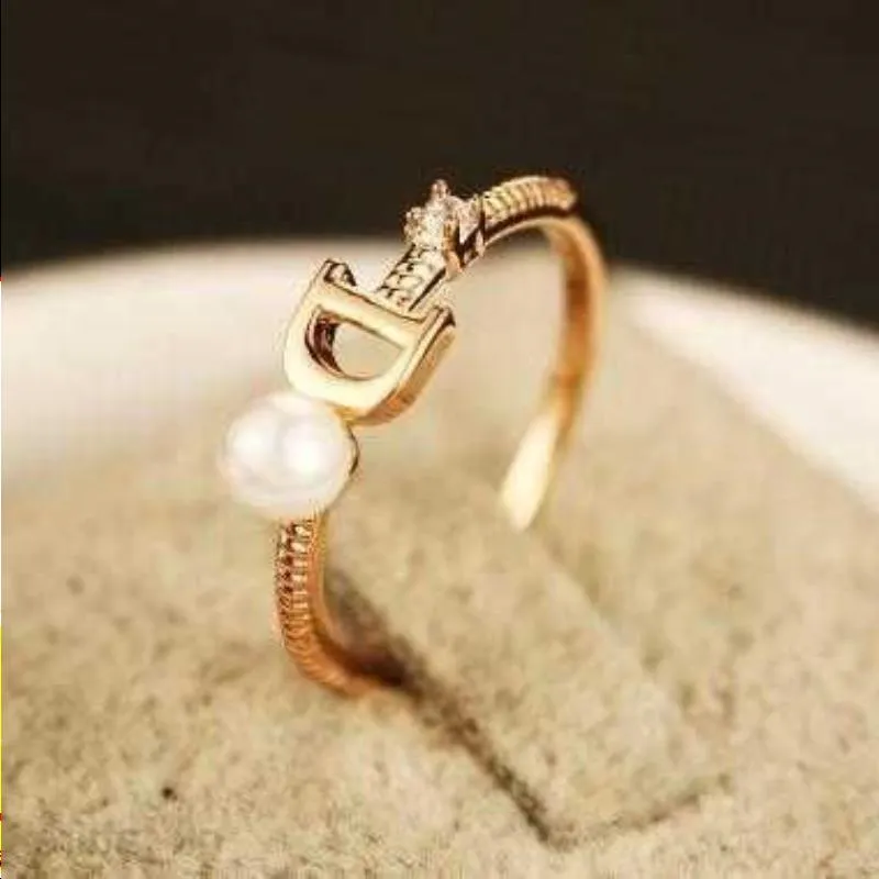 Europeiska märke guldpläterade brev D ring mode pärla ring vintage charms ringar för bröllopsfest vintage finger ring kostym smycken vtuol