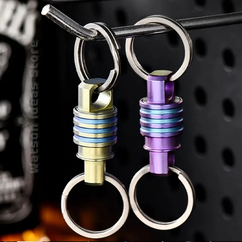 Nyckelring Snabbutgivning Keychain Swivel EDC Löstagbara kedjeklippringar Dra isär nycklar Holeri Present för män 240104