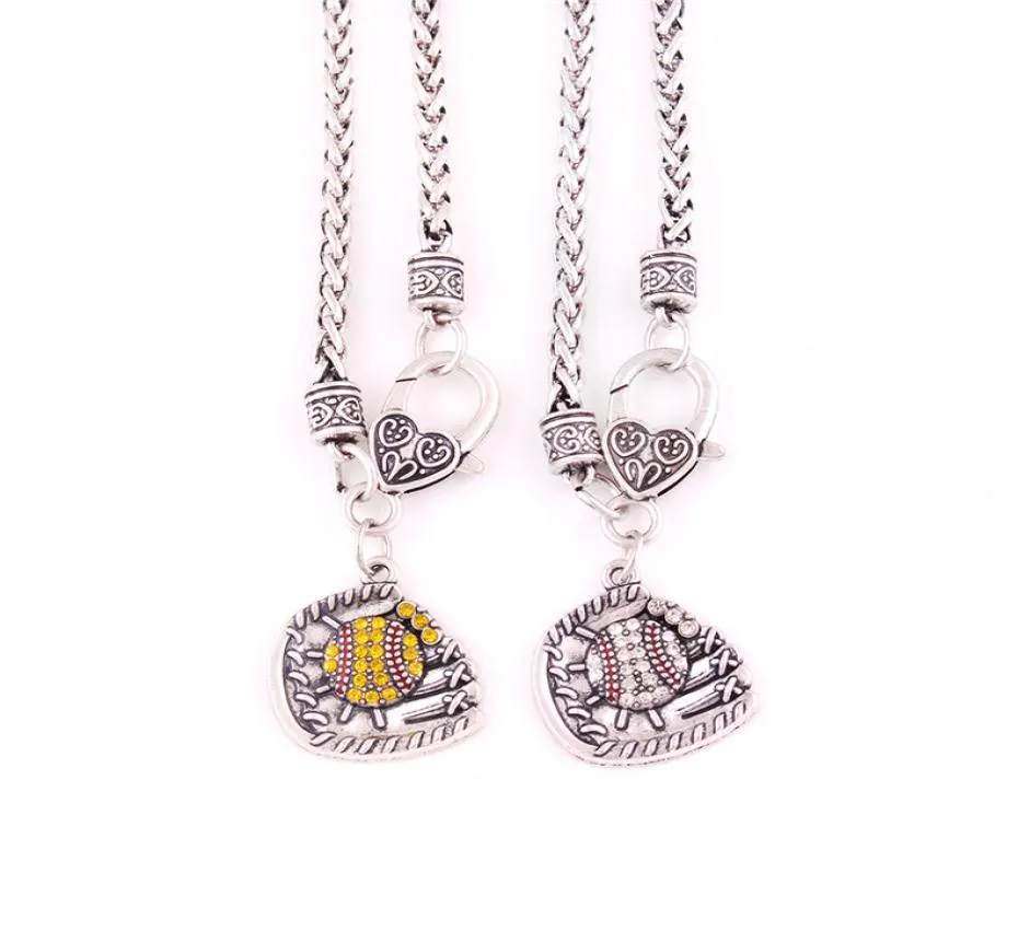 Neues Design Damen Herren Charm Halskette Sportlicher Baseballhandschuh Charm Anhänger Weizen Gliederkette Geschenk für BFF Zinklegierung bieten Dropshipp5425617