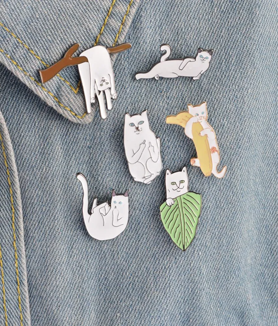 Cartoon Lustige Katzen Mit Banane Auf Zweig Design Brosche Pins Abzeichen Pin Zurück Taste Corsage Männer Frauen Kind Schmuck 4690441