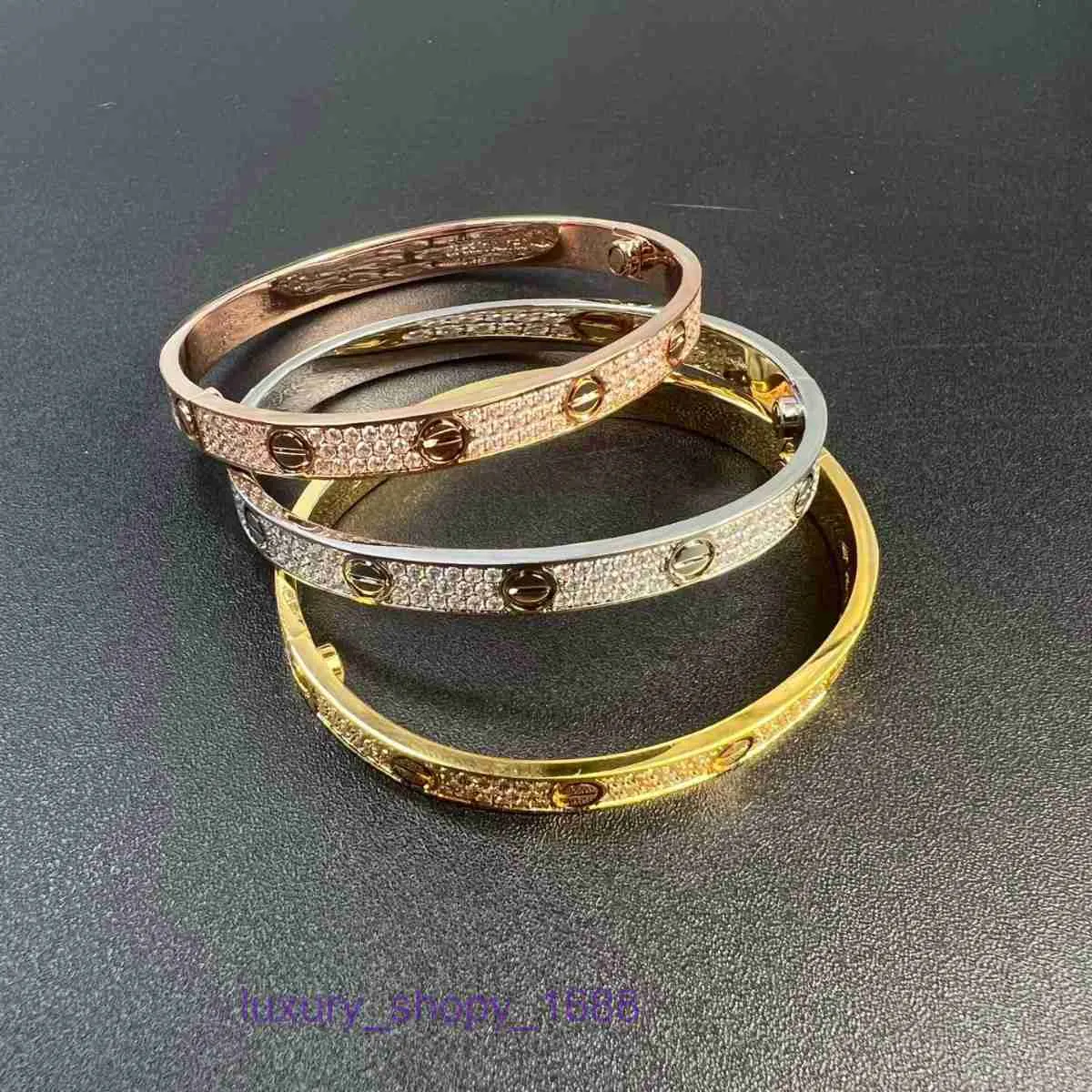 Top Quality Luxurys Designers bracelet Car tiress Women Charm Pure Gold 18K Rose LOVE Narrow Wide Full Diamond Sky Star Bracelet Straig With Original Box