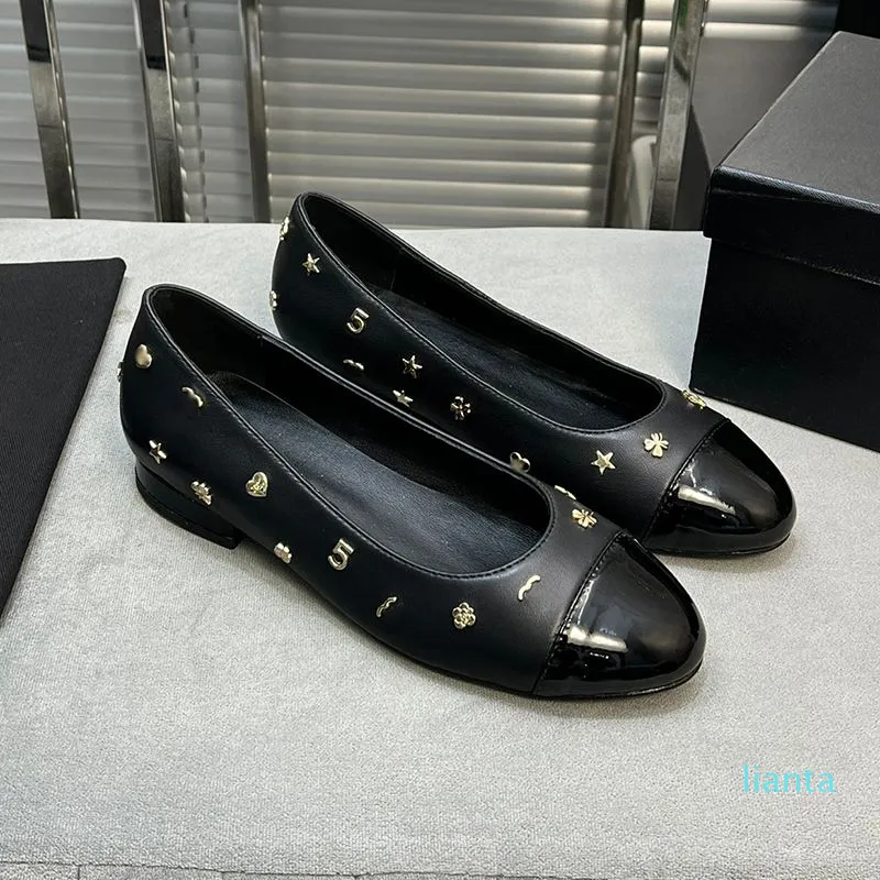 Mocassins classiques en cuir véritable pour femmes, chaussures décontractées à Double lettre, de luxe, à la mode, nouvelle collection 2024
