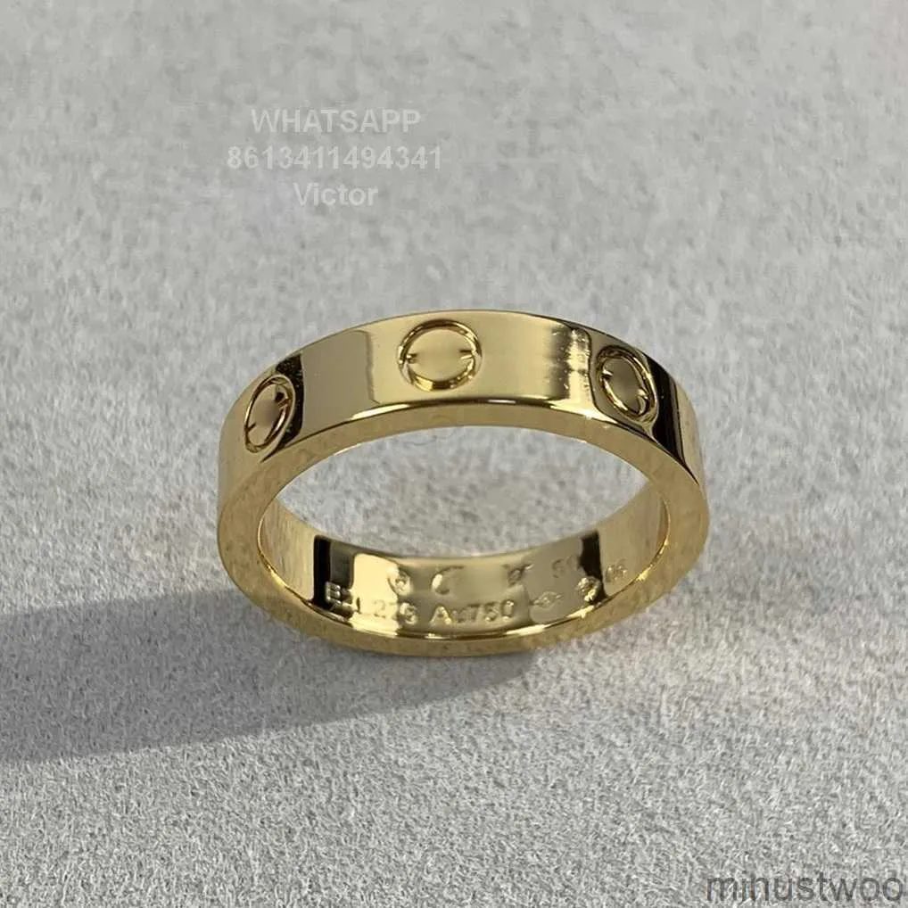 Love Ring V Gold 18K 3,6 mm kommer aldrig att blekna utan diamanter Lyxvarumärke officiella reproduktioner med Counter Box -parringar 5A utsökta gåva 23tz 23tz