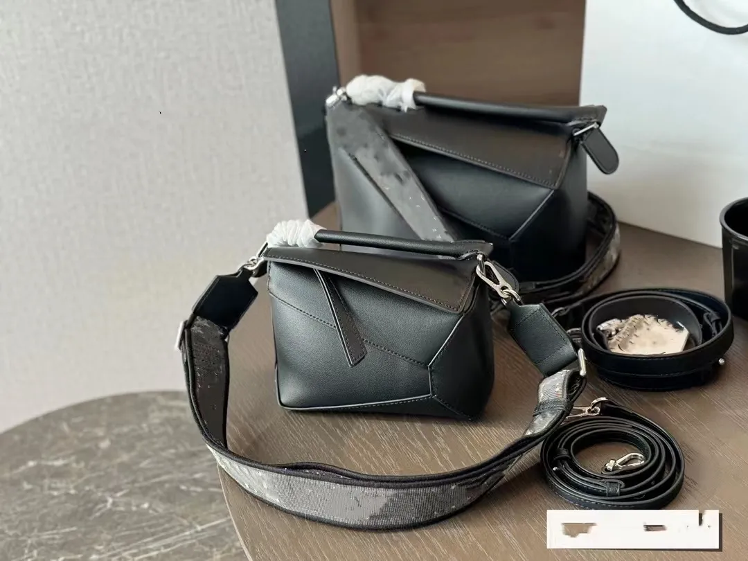 2024 Neues Luxus -Fashion -Design klassische Handtasche für Männer und Frauen aus Kuhwahnsinnsmaterial abnehmbarer Schultergurt Eins Schulter -Crossbody -Tasche