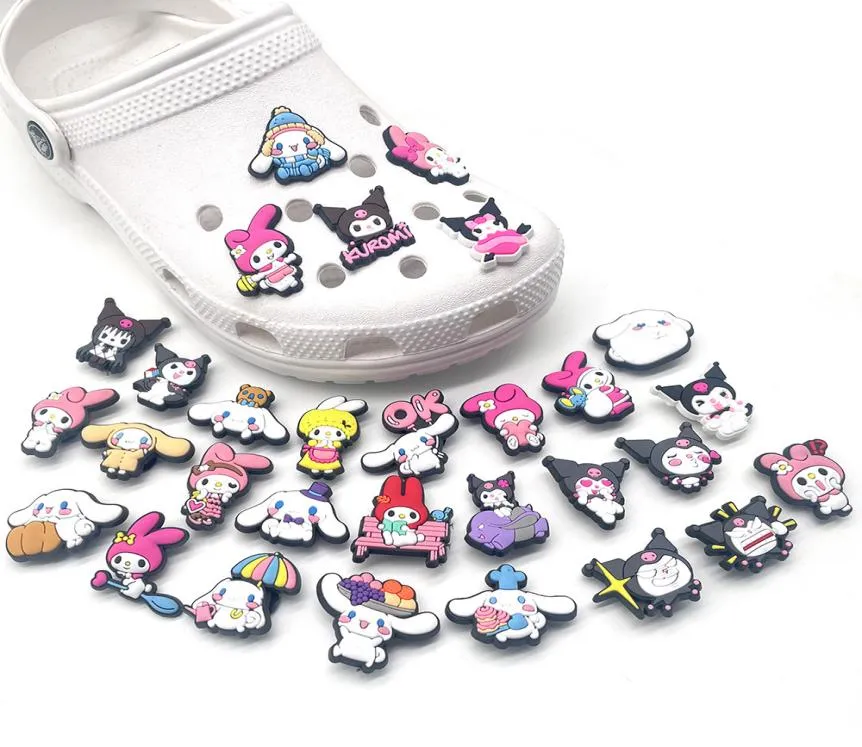 Amuletos de anime atacado Kuromi amuletos Melodia amuletos de desenhos animados acessórios de sapato decoração em pvc fivela de borracha macia envio rápido 2158955