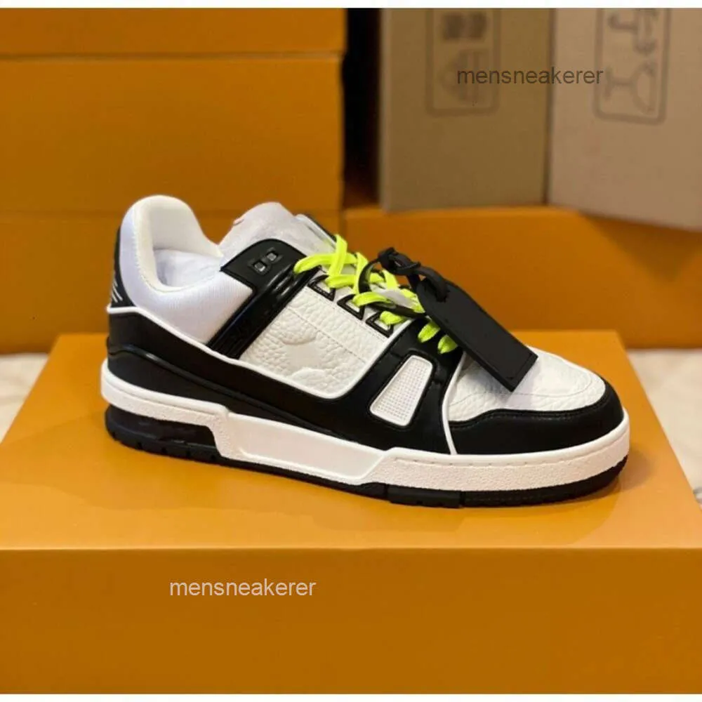 Trainer femminili cheap