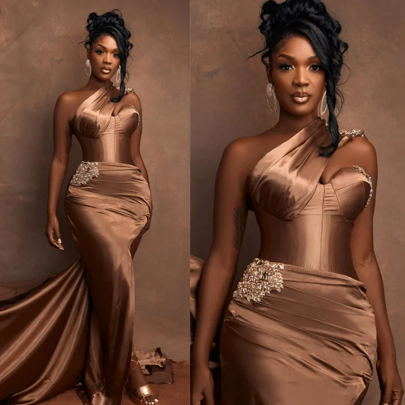 Aso Ebi Robes de bal sirène une épaule cristaux sexy côté fendu robes de soirée formelles pour les femmes noires africaines robe de fête d'anniversaire deuxième robes de réception ST750