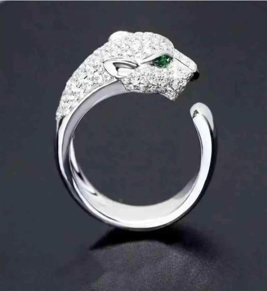 Fan Bingbing can adjust the Panther ring ring and diamond hand with a fashionable personality 188t1880994