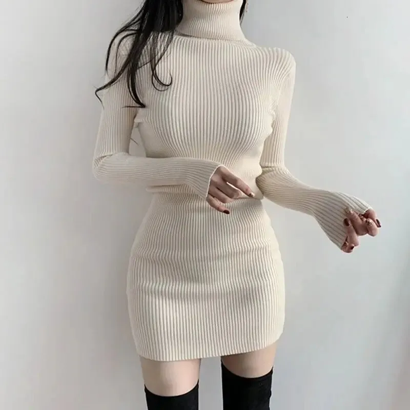 Solid kvinnlig klänning kort extrem mini sexig vågig turtleneck virkning kvinnor klänningar stickade kläder bodycon koreansk mode bomull 240104