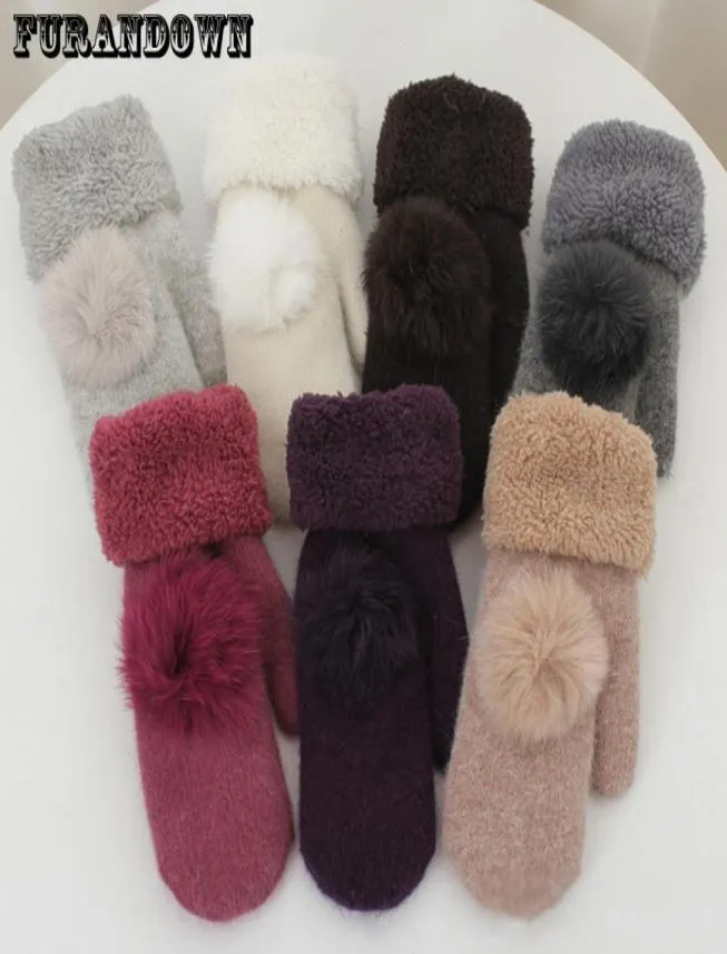 2018 nova moda inverno luvas sem dedos luvas para mulheres pele pom poms luva de lã quente s10256548518