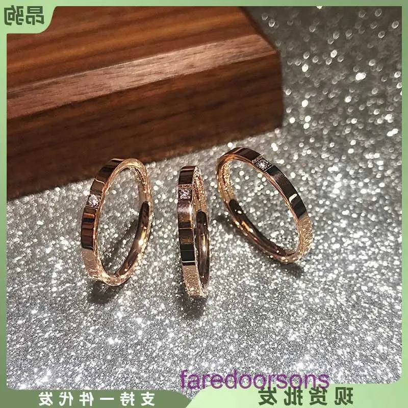 2024 nuovo designer anello Tifannissm acciaio inossidabile titanio sottile femminile alla moda studente coreano semplice personalità cerchio ragazza singola due o avere scatola originale
