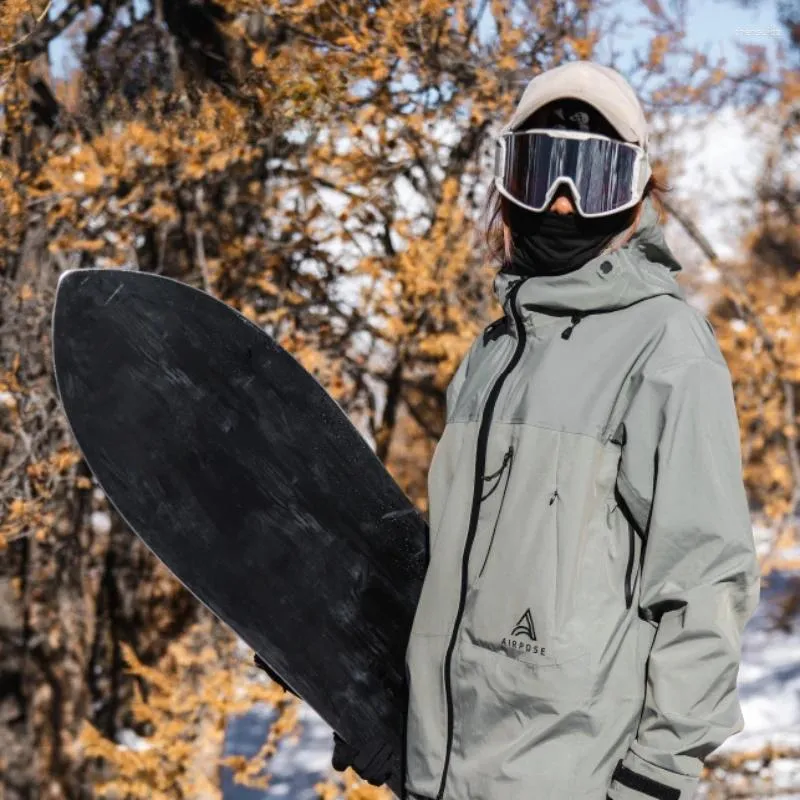 Chaquetas de esquí Hombre de invierno Chaqueta de snowboard cálida Campo de nieve Deporte al aire libre Mujeres impermeables Traje de nieve Esquí alpino Pareja Chándal de lujo Tops