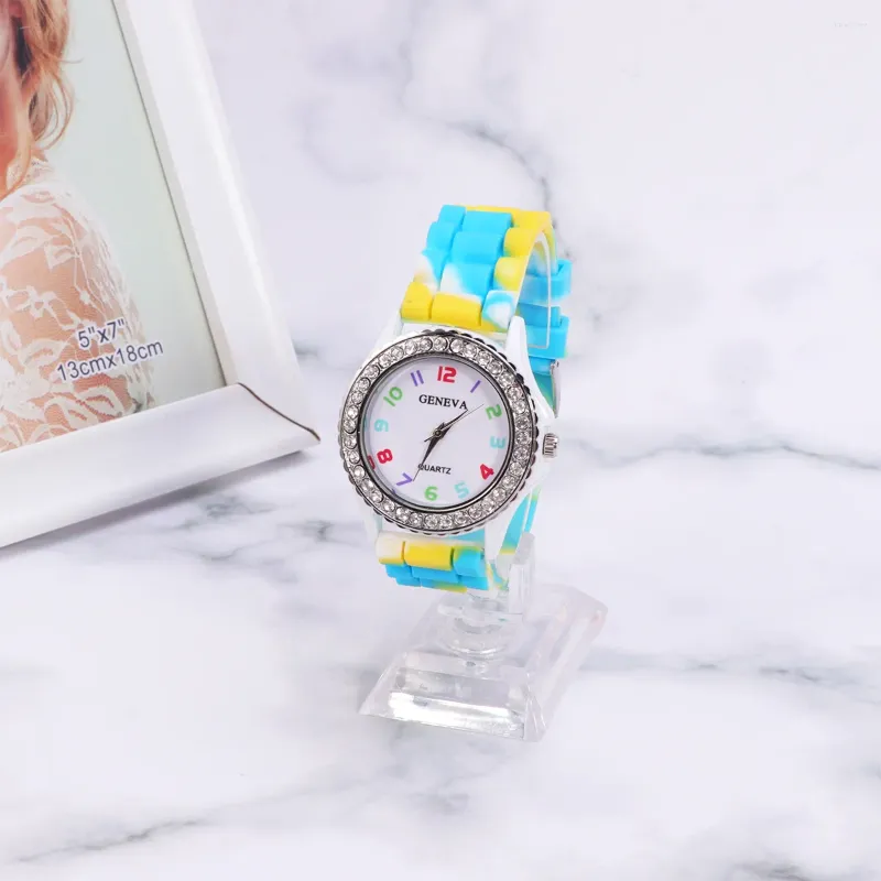 Wristwatches Digital Watch Ladies Watches Creative Womens Colored Silicone Fashion Diamond Studded Madam Lady Girl