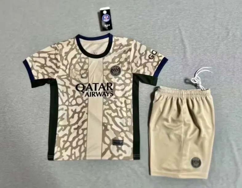 kids kit maillot de foot MBAPPE HAKIMI soccer jerseys 2023 2024 hommes enfants VERRATTI MARQUINHOS KIMPEMBE football shirts uniforms SERGIO RAMOS Vitinha