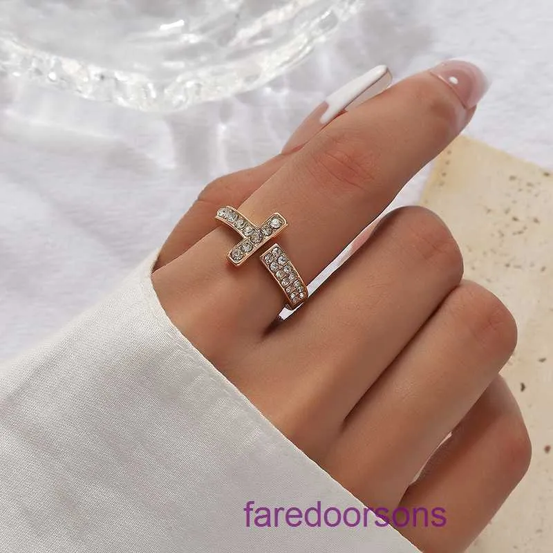 Moda tifannissm anel loja online água diamante pérola aberta para mulheres com conjunto pequeno design leve luxo elegante personalizado e alto tem caixa original