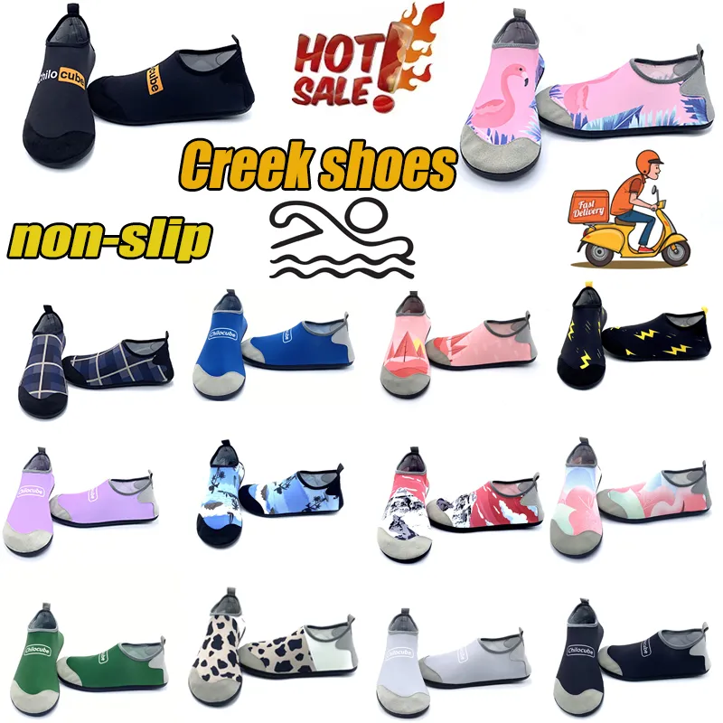 Hot Men Water Aqua Shoes Women Swimming Sneakers Sandali a piedi nudi Beach Wading Flats Calzature unisex traspiranti ad asciugatura rapida