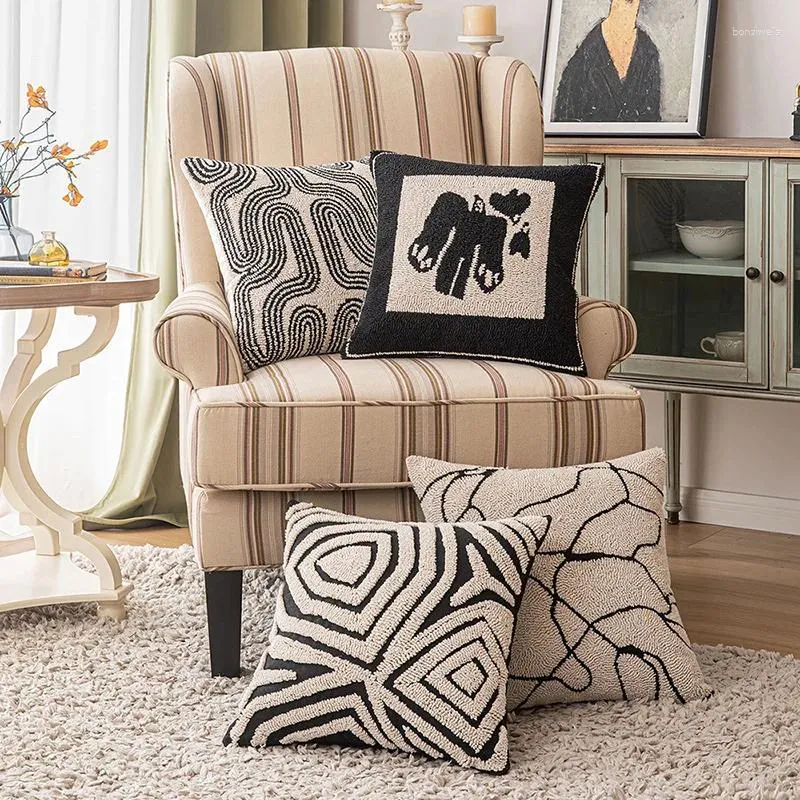 Cuscino geometrico astratto ricamato copertura moderna beige nero completamente trapuntato federa cuscini decorativi per la casa per divano