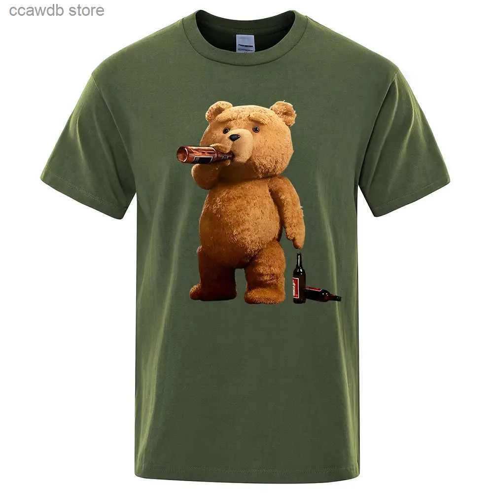 Men's T-Shirts Lovely Ted Bear Drink Beer Poster Funny Printed T-Shirt Men Fashion Casual Short Sleeves Loose Oversize Tee Street Hip Hop Tops T240105