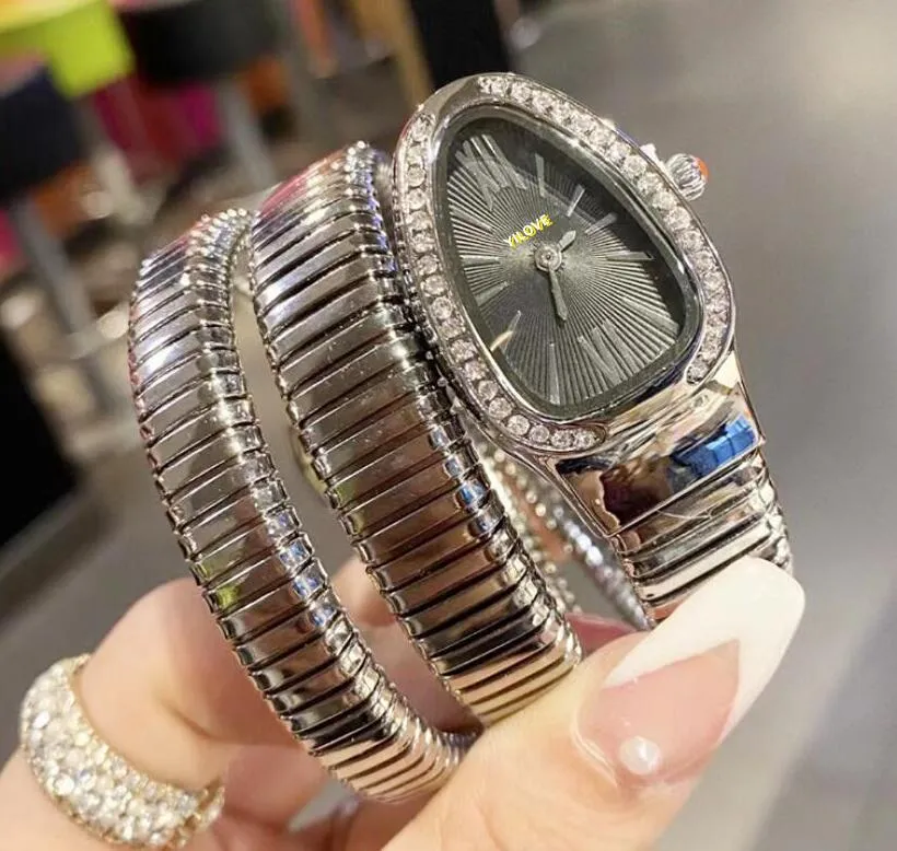 ファッションの女性時計宝石クラスプドレスウォッチクォーツムーブメントヘビスタイルスプラッシュ防水腕時計ダイヤモンドケースローズゴールドクロックDeisgn Montre de Luxe