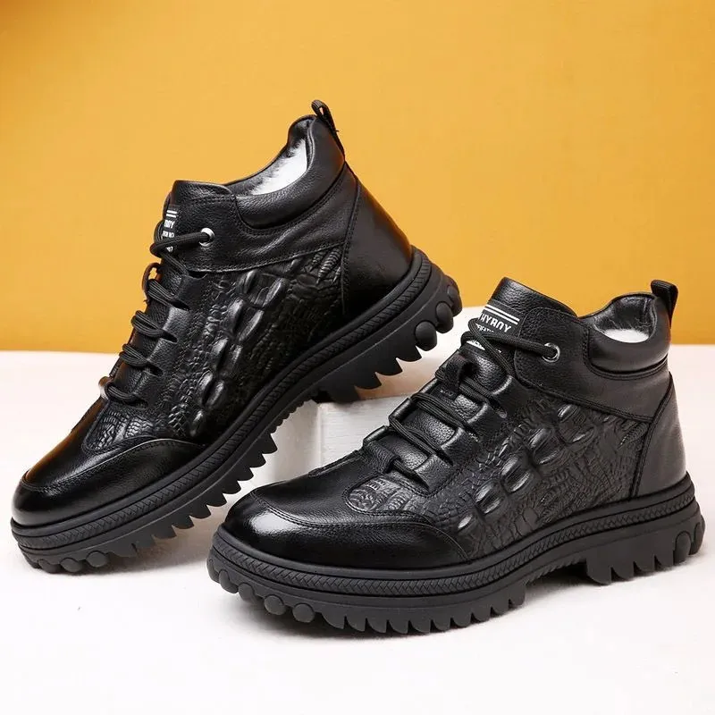 Botas Chelsea De Piel Calida De Invierno Para Hombre Zapatos De Algodon A La Moda Botas De Nieve Informales Comodas De Cuero Antideslizantes Para Hombre Zapatillas Para Hombre 240106 4 145 DHgate